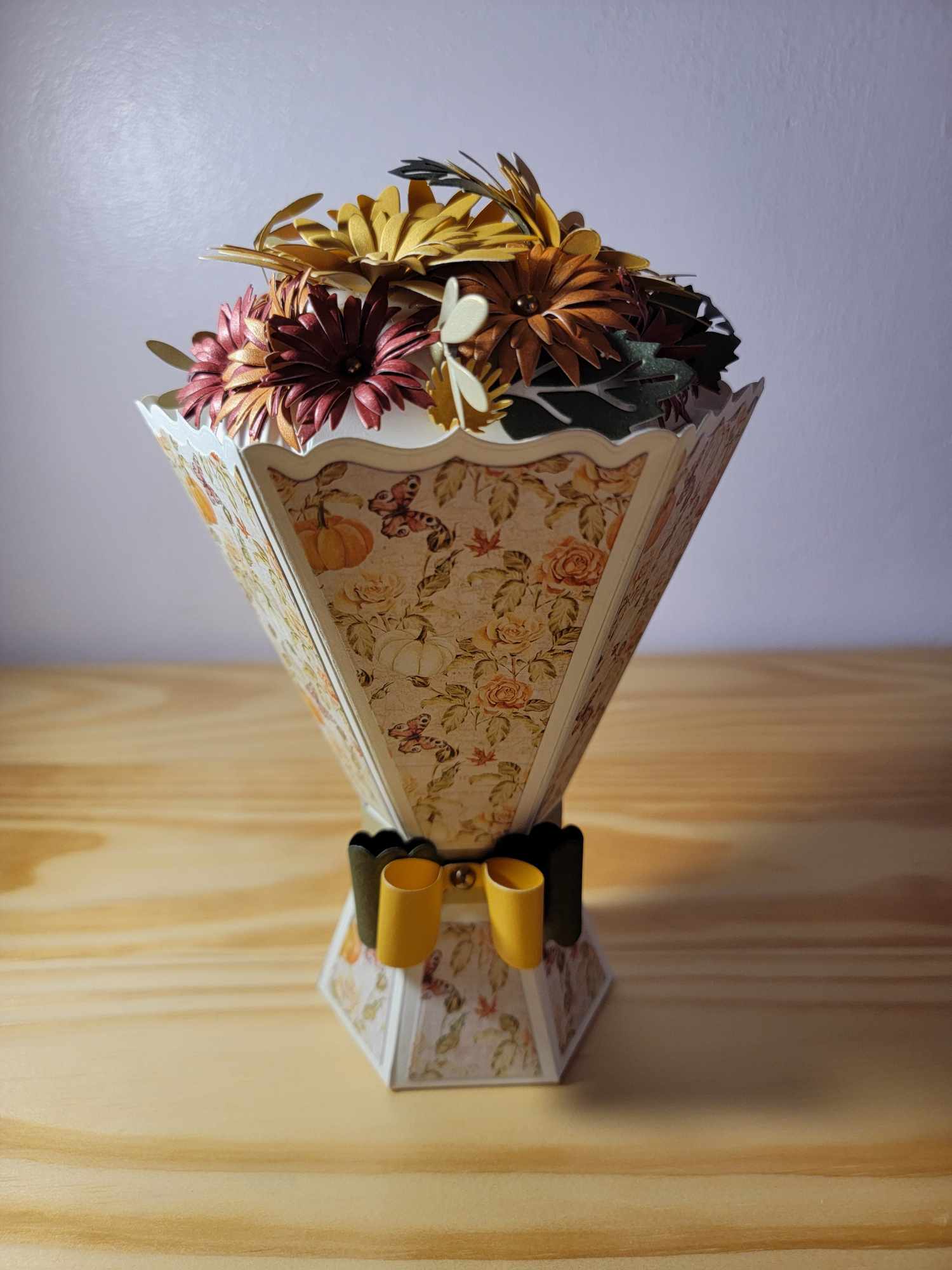 Holidays in the Shack | Seasonal Papercrafting & Holiday Crafts